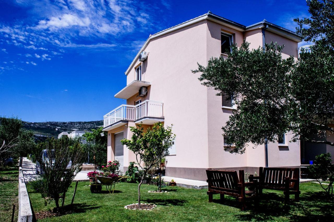 Apartman Sunny Vacay Kastela Bagian luar foto