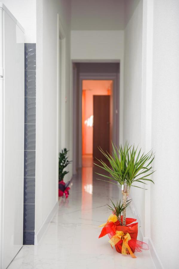 Apartman Sunny Vacay Kastela Bagian luar foto