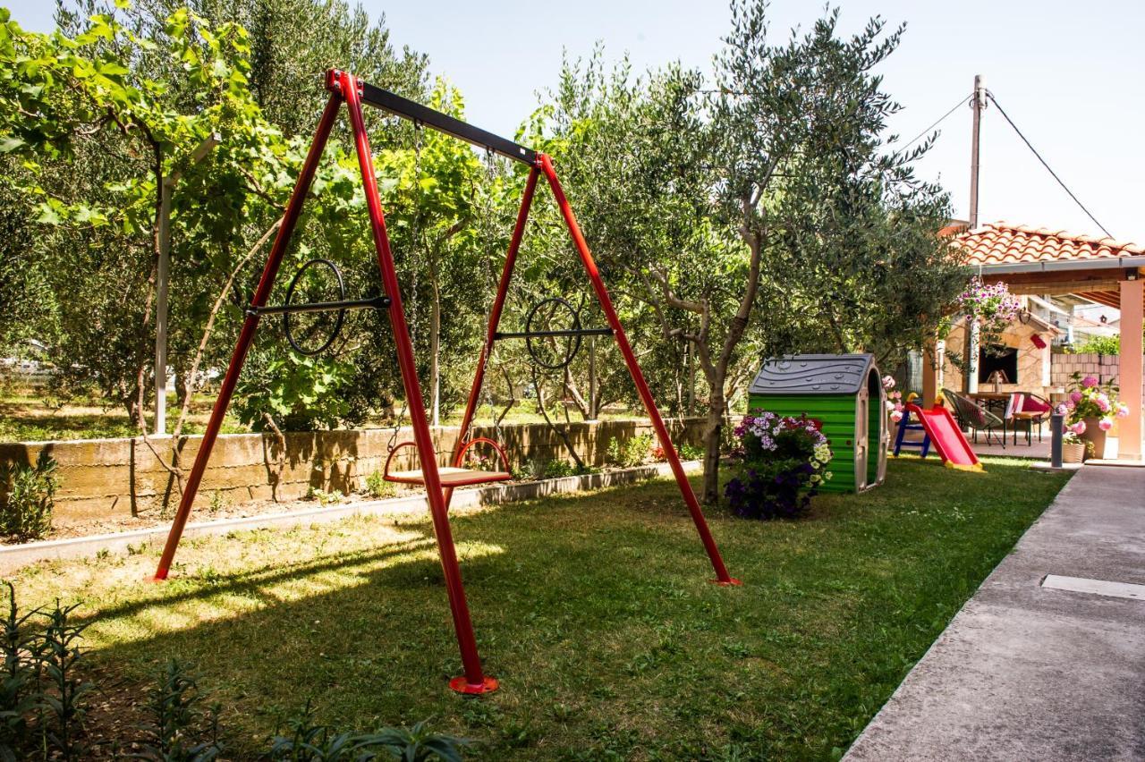 Apartman Sunny Vacay Kastela Bagian luar foto