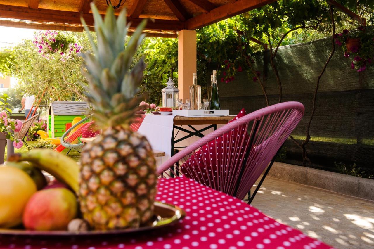 Apartman Sunny Vacay Kastela Bagian luar foto