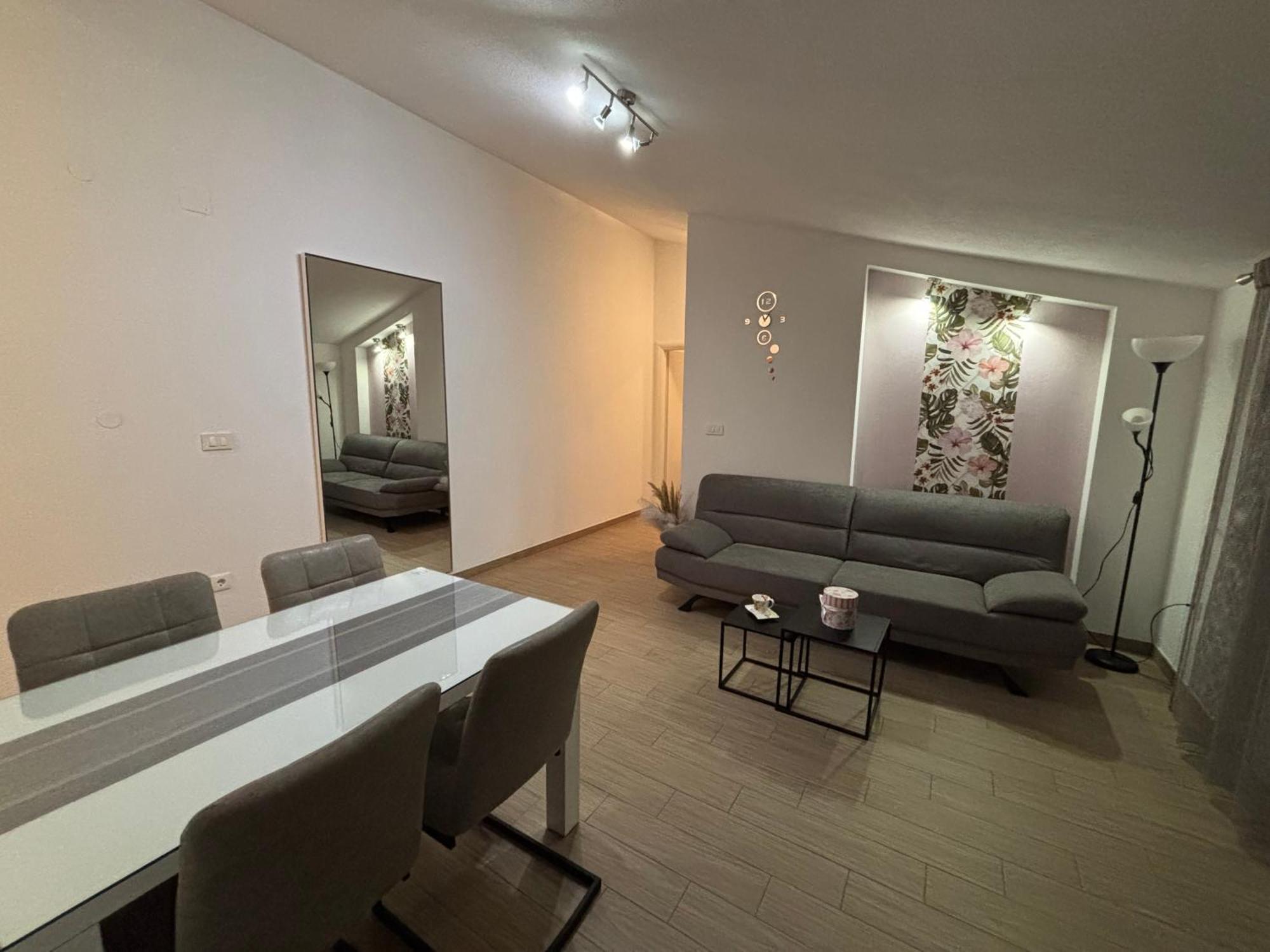 Apartman Sunny Vacay Kastela Bagian luar foto