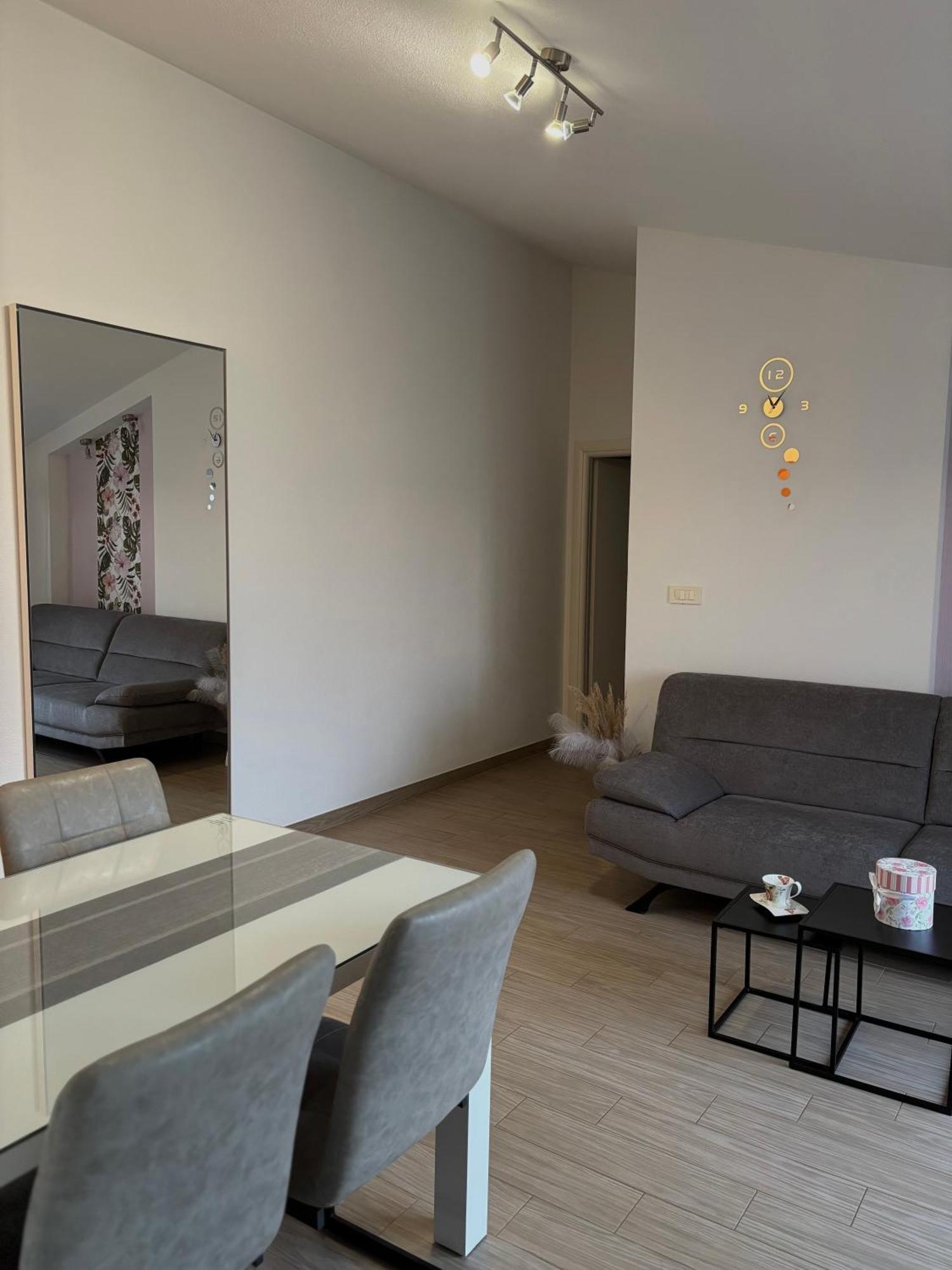 Apartman Sunny Vacay Kastela Bagian luar foto